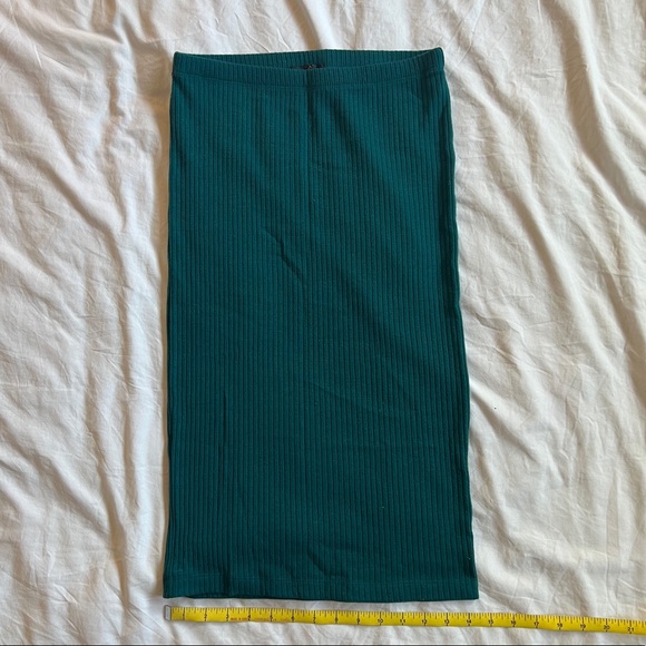 Pencil Skirt - Picture 3 of 6